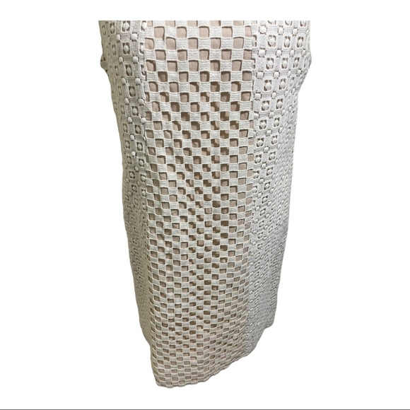 Tibi womens dress crochet scallop lined cream color. Zipper back. Size 8. - Picture 4 of 10